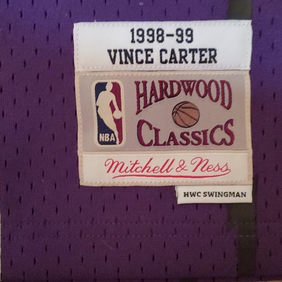 Mitchell & Ness Raptors Jersey #15 - Picture 2 of 5